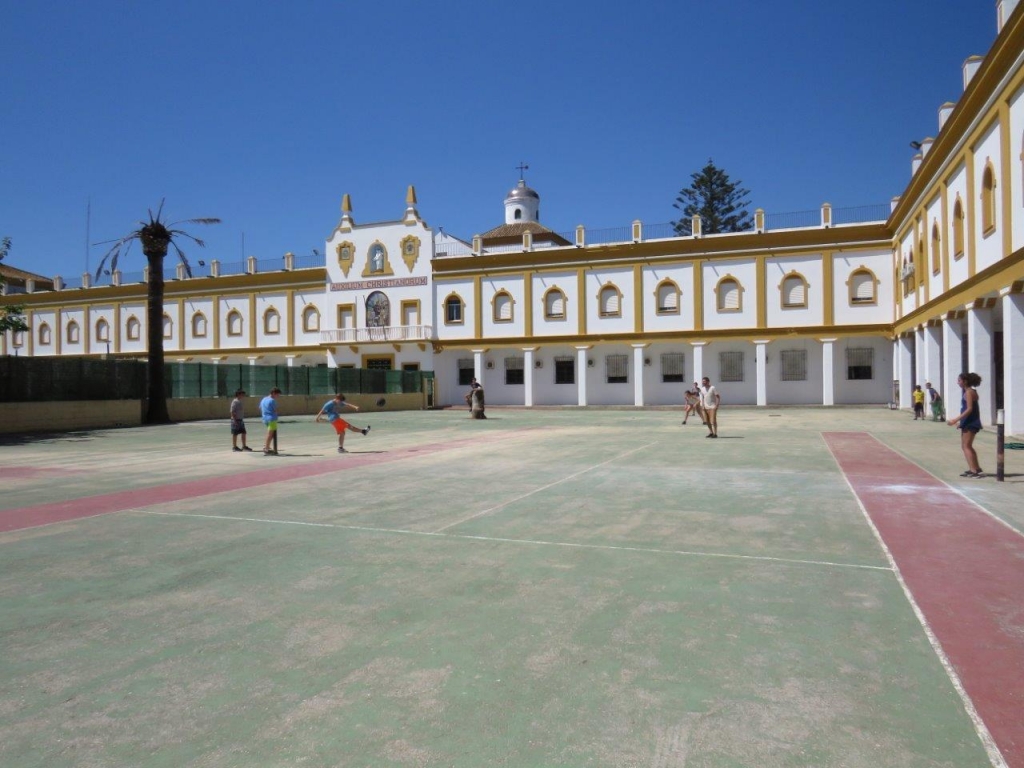 Village Camps International Summer Camp Chiclana, Spain 2017-07-28 https://www.villagecamps.com/journals_admin/images/1840-2635-IMG_7824 (1).jpg